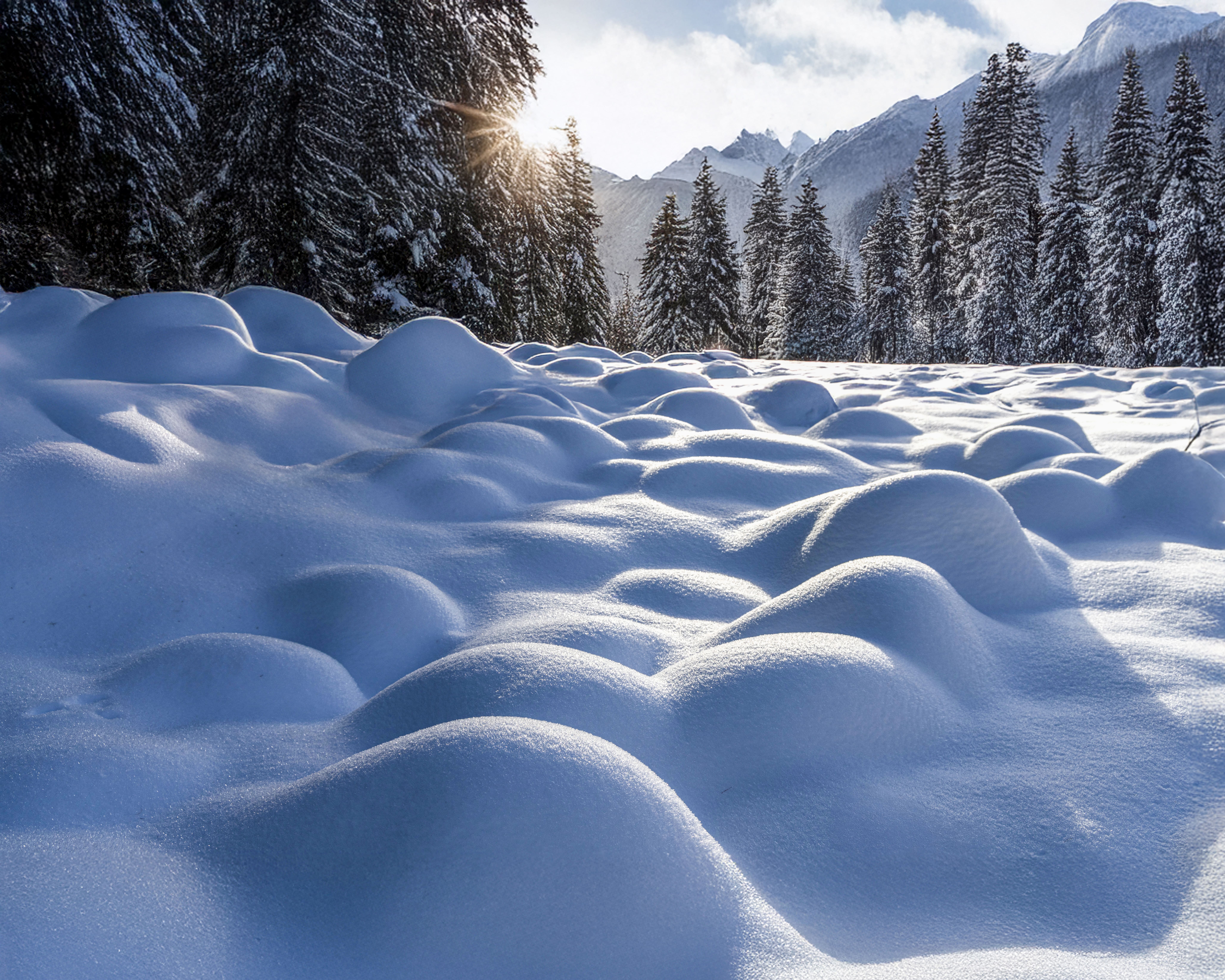 4035 Mystery Mounds