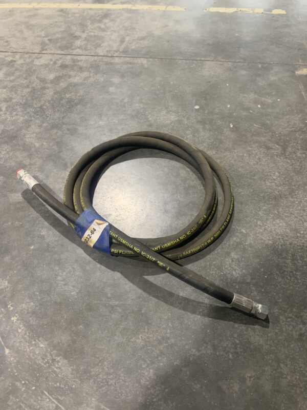 Challenger Hydraulic Hose Power Side 120"