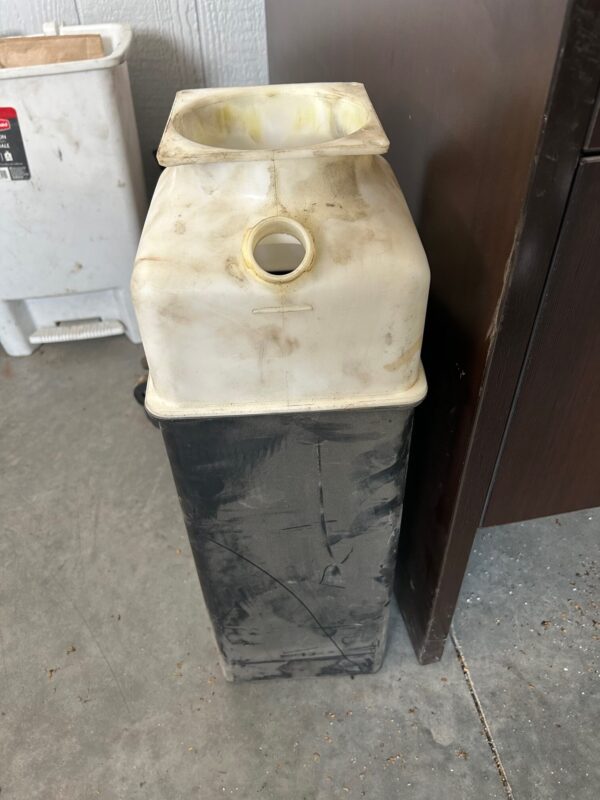 Used Rotary 14 Litre Reservoir