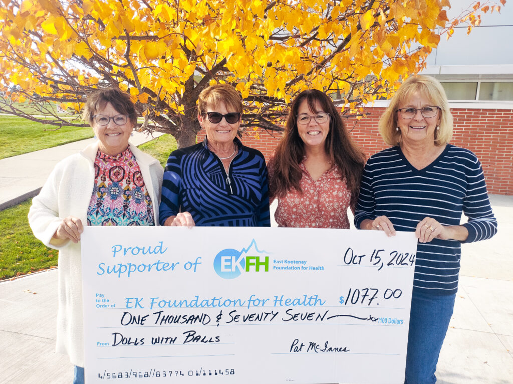 Golf Group Gives Second Hug for Warm Embrace Campaign